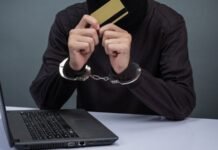 ¡Cuidado con esta modalidad de estafa! Mujer denuncia en redes sociales el caso con su tarjeta de crédito